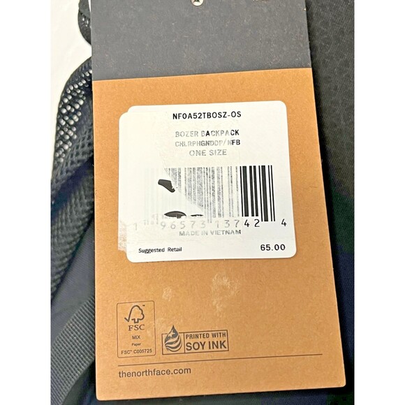 NWT! THE NORTH FACE Bozer Backpack Hiking School Green Black Spellout Ski Sports - Picture 9 of 16